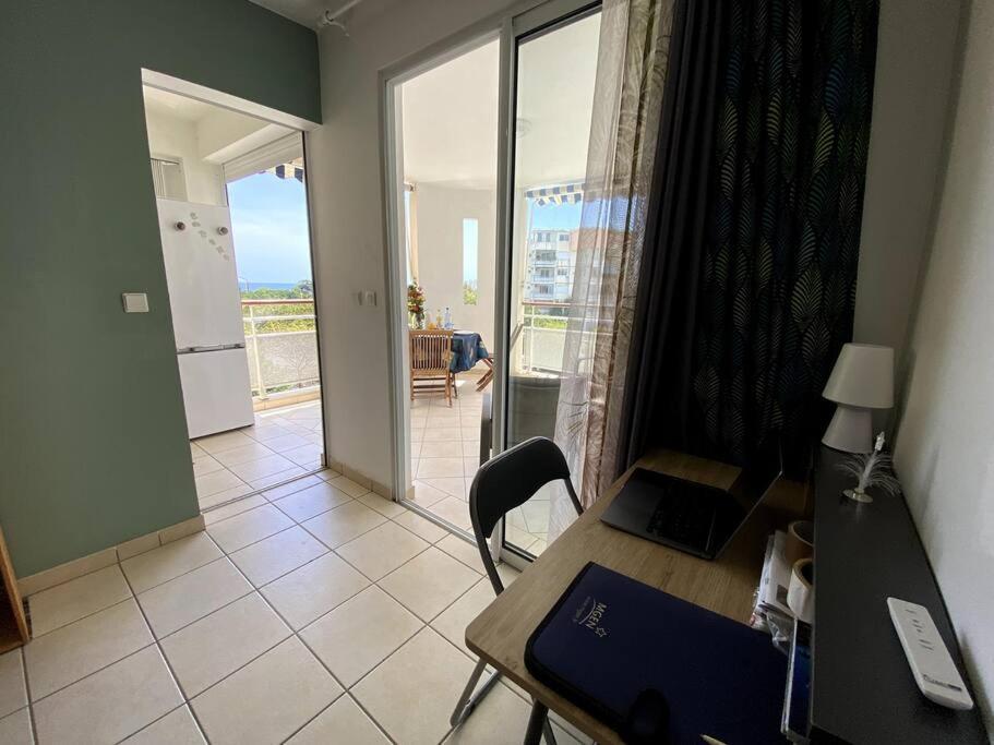 Appartement - Vue Mer Et Montagne Sainte-Luce Luaran gambar